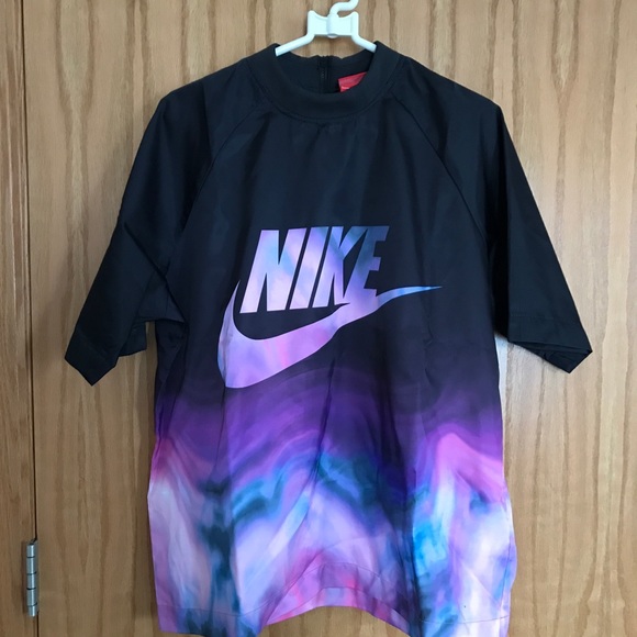 Nike Polyster Top in Pink - Picture 1 of 5
